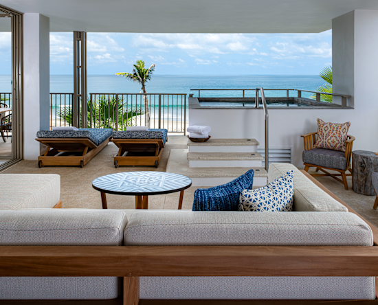 Terraza de la suite especial con vista al mar